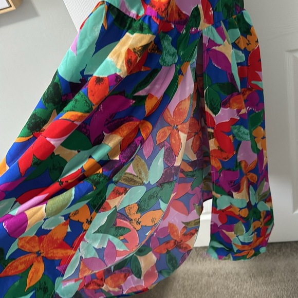 NWOT floral maxi - Picture 5 of 6